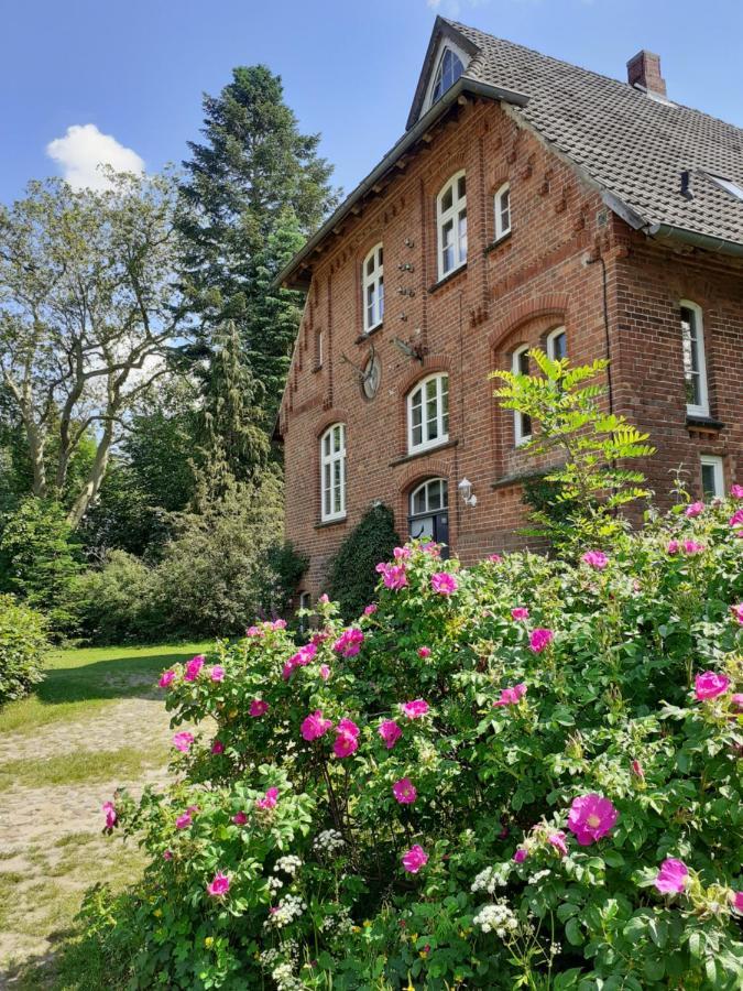 Ferienwohnung Ehemalige Revierfoersterei "Uns Luett" Kuhstorf Kültér fotó