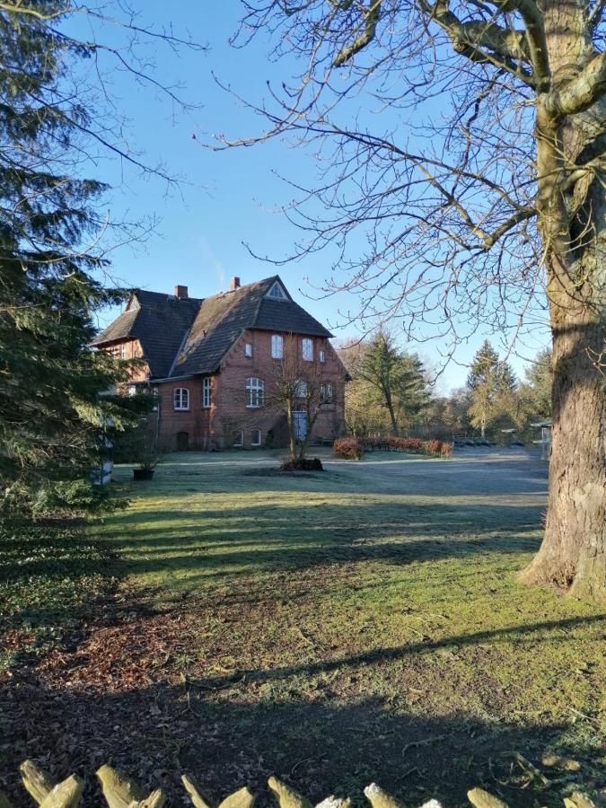 Ferienwohnung Ehemalige Revierfoersterei "Uns Luett" Kuhstorf Kültér fotó